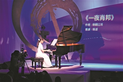广州新年诗会以诗歌和音乐打开新年